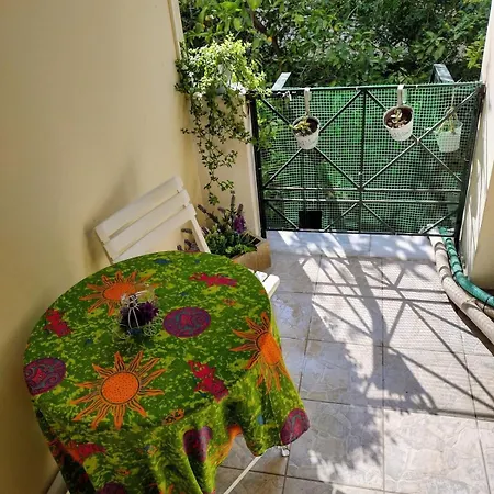 Pete's Hestia * Nafplio